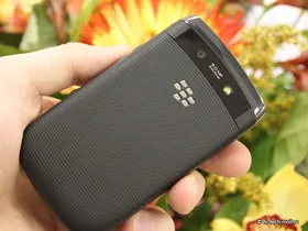 Обзор Blackberry Torch 9800. Самый дорогой бизнес-смартфон