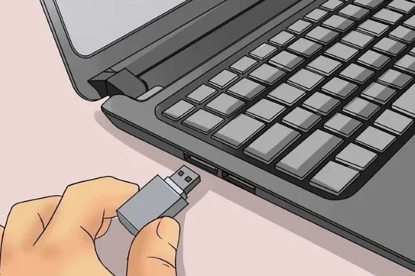 В этом случае вам необходимо вставить в клавиатуру батарейки и подключить в USB-разъем ноутбука маленький радиопередатчик, который поставляется вместе с беспроводной USB-клавиатурой.