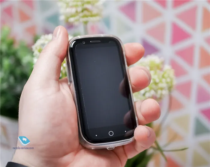 Обзор самого маленького в мире смартфона – Unihertz Jelly 2