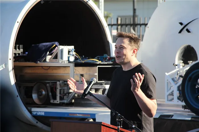 Илон Маск предоставил проект Hyperloop Alpha в открытое пользование, чтобы разработкой и исследованием технологии могли заняться все заинтересованные