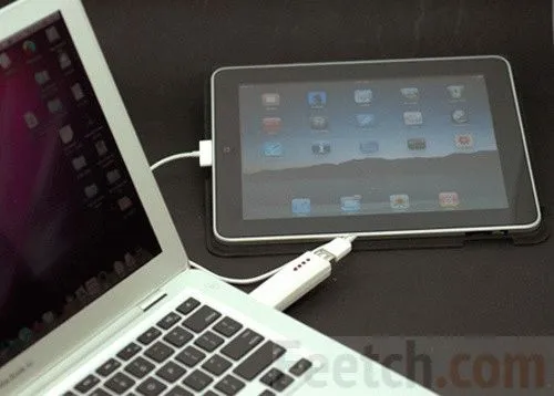 iPad подключен к ноутбуку