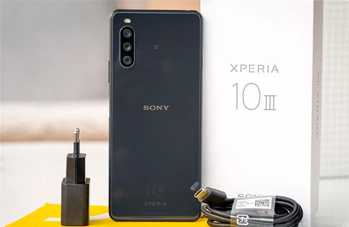 Sony Xperia 10 III коробка и комплект