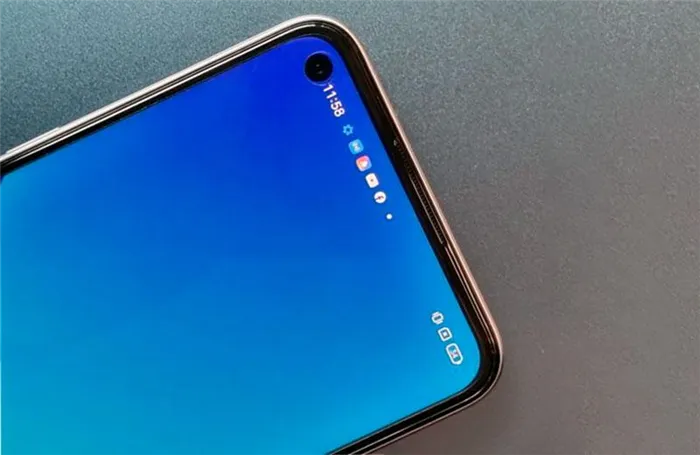 Realme 8i вырез под камеру