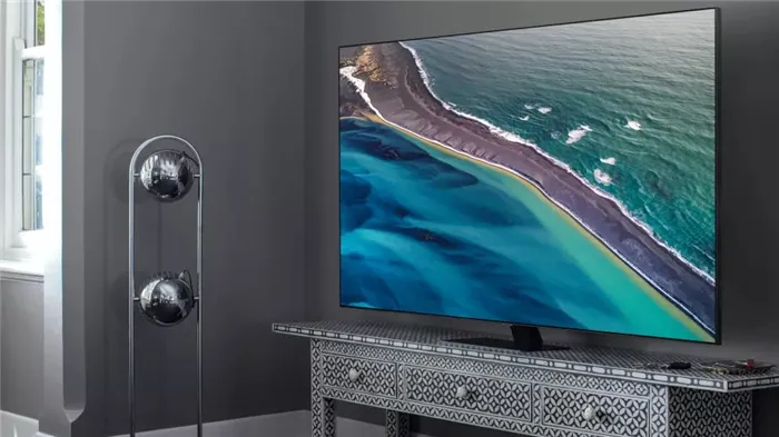 Samsung Q80T - это QLED-телевизор 2020 года с прямой подсветкой Full Array