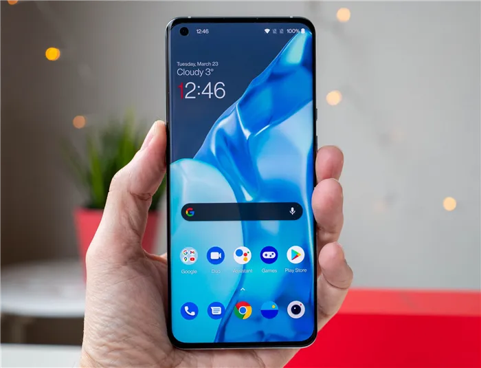 Обзор смартфонов OnePlus 9 и 9 Pro