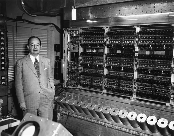  фото самого первого компьютера в мире