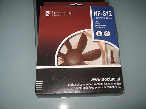 Вентилятор Noctua NF-S12-800 в упаковке